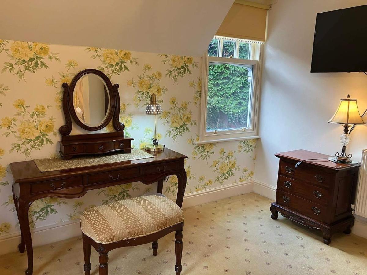 Storrs Gate House Bed & Breakfast Bowness-on-Windermere Bagian luar foto