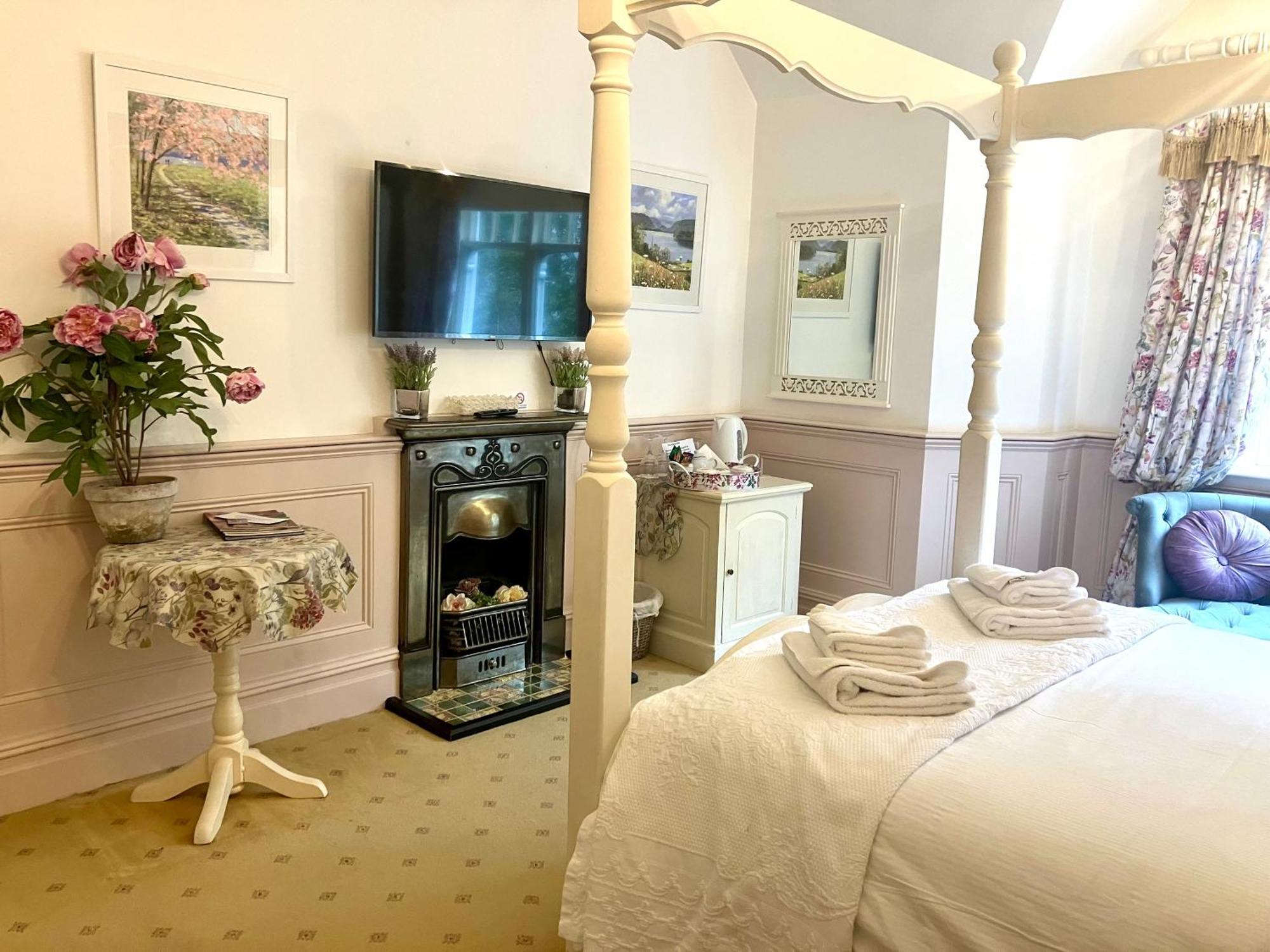 Storrs Gate House Bed & Breakfast Bowness-on-Windermere Bagian luar foto