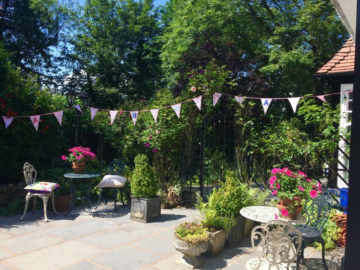 Storrs Gate House Bed & Breakfast Bowness-on-Windermere Bagian luar foto